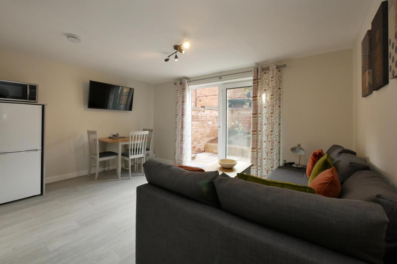 Crewe Short Lets 8 Victoria Court, Crewe Leilighet Eksteriør bilde